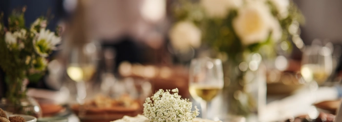 Toppery komunijne na tort – jakie wzory są najczęściej wybierane?